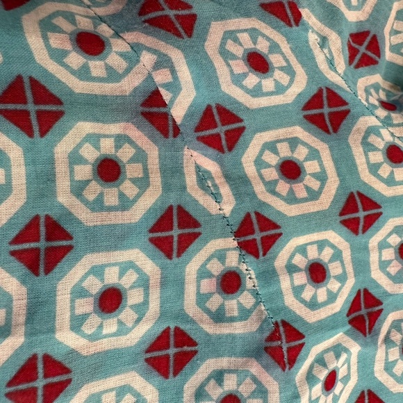 Tory Burch Women’s Long Sleeve Geometric Print | Size 10 - Picture 9 of 15